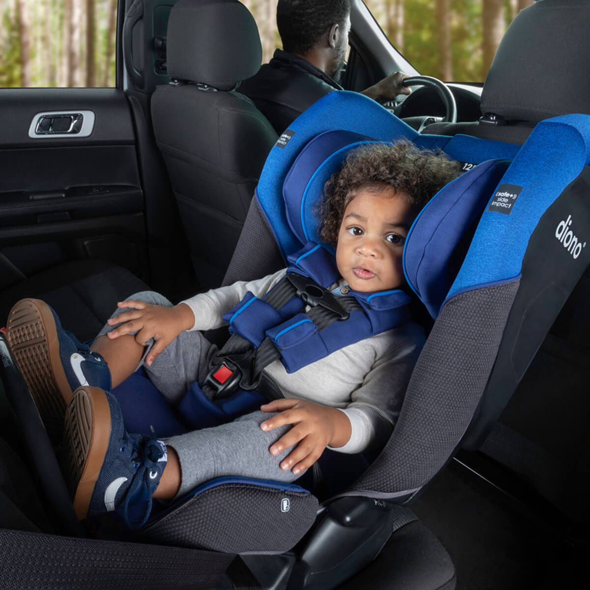 5 Benefits Rear Facing Seats (+ How To Pick The Right One)