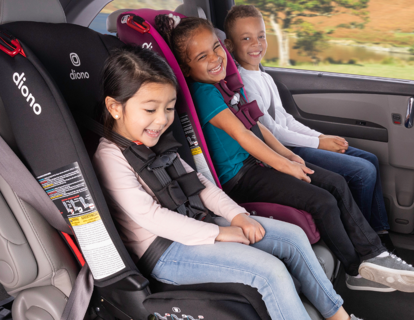 Narrow group 2025 3 car seat